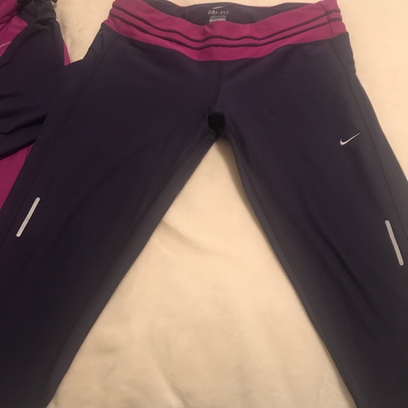 SOLD Nike two piece suit. Excellent used condition - Picture 2 of 4
